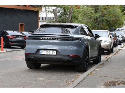 Автомобиль с номером BT0001EK